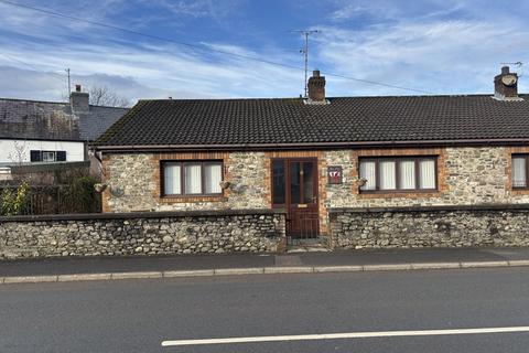 3 bedroom semi-detached bungalow for sale, Broad Street, Llandovery, Carmarthenshire.