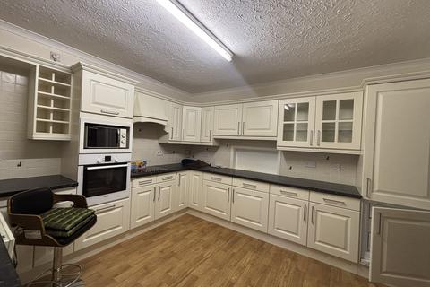 3 bedroom semi-detached bungalow for sale, Broad Street, Llandovery, Carmarthenshire.
