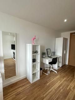 1 bedroom property to rent, The Studios, 25 Plaza Boulevard, Liverpool, L8