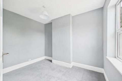 3 bedroom terraced house to rent, Alma Place, Gloucester GL1