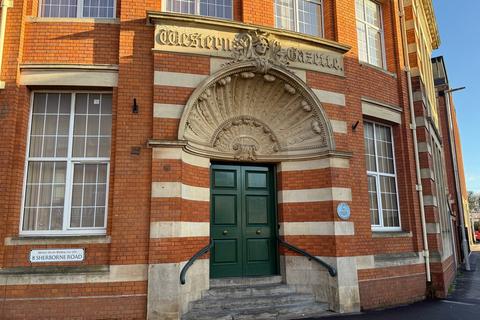 undefined, 8 Sherborne Road, Yeovil, BA21