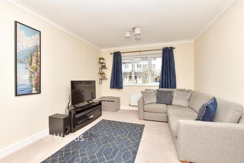 3 bedroom detached house for sale, Haffenden Avenue, Sittingbourne ME10