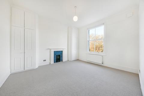 2 bedroom flat to rent, South Hill Park, London