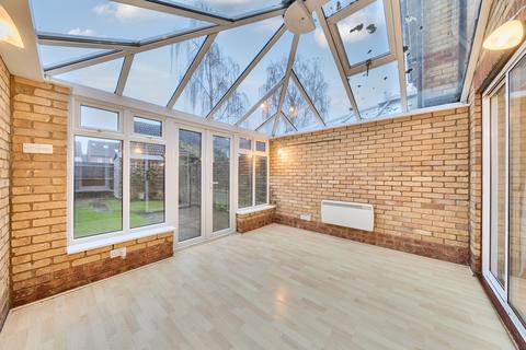 2 bedroom terraced house for sale, Davis Road, Weybridge, KT13