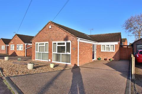 2 bedroom bungalow for sale - Thistle Downs, Northway, Tewkesbury