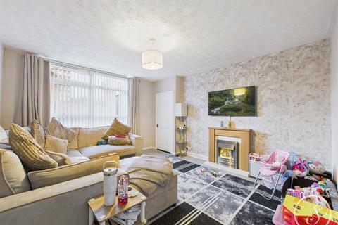 2 bedroom terraced house for sale, Poplar Green, Leeds