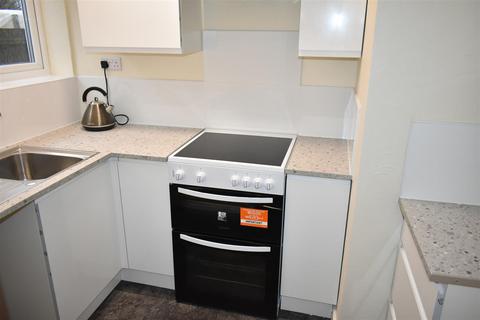 1 bedroom apartment to rent, Ash Close, Bristol BS37