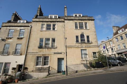 3 bedroom apartment to rent, Morford Street, Bath BA1