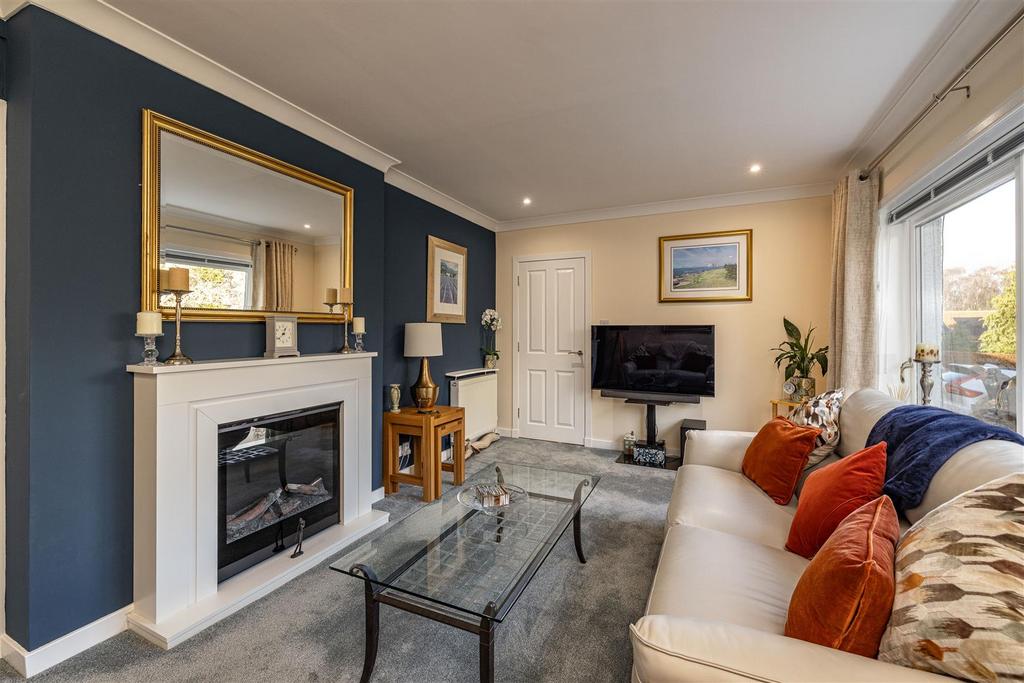 Bynack Tweeddale Avenue Gifford 15.JPG