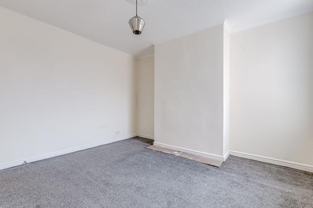 Sitting room 2/ dinning room
