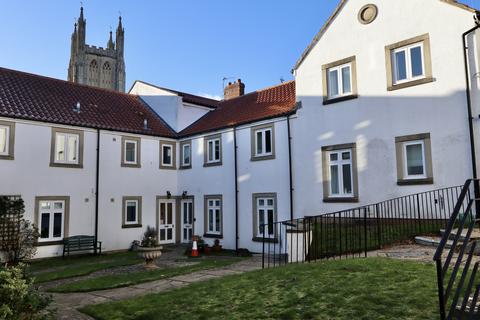 undefined, King Alfred's Courtyard, Wells