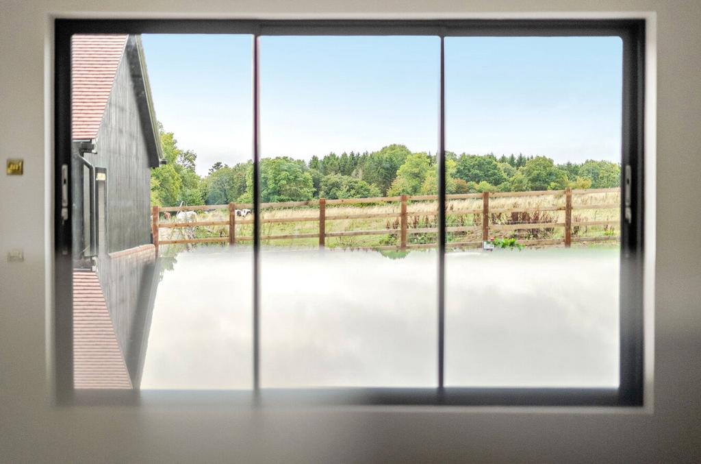 1347714-5-68c1b17...