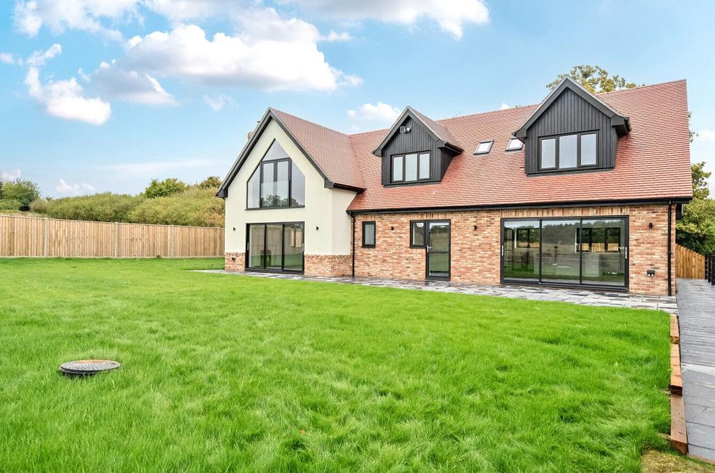 1347714-11-68c1b3...