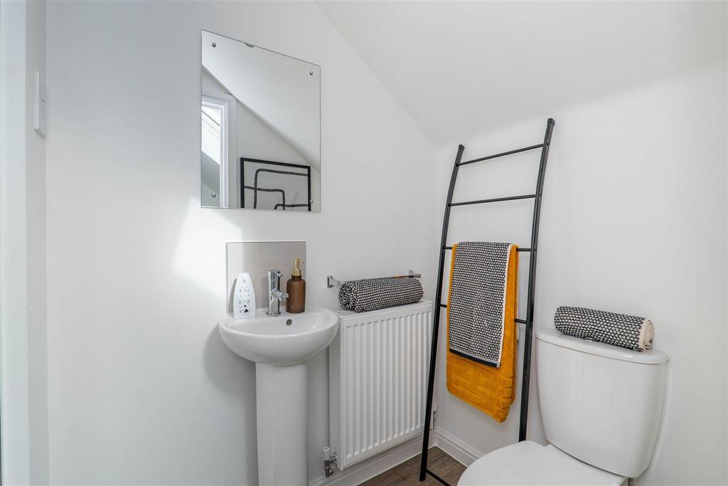 Master Bedroom Ensuite