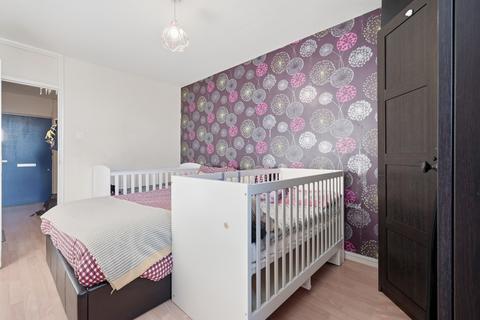 2 bedroom apartment for sale, Talbot House, Giraud Street, London, Greater London, E14