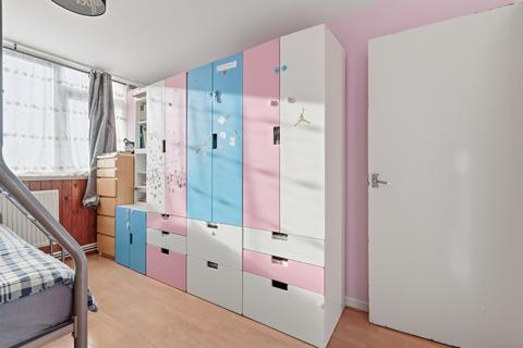 2 bedroom apartment for sale, Talbot House, Giraud Street, London, Greater London, E14