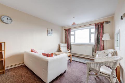 2 bedroom apartment to rent, Hallam Grange Close, Fulwood, Sheffield