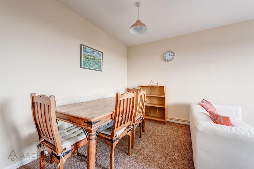 29 Hallam Grange Close(Interior)-5.jpg