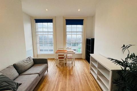 2 bedroom apartment to rent, 31 The Crescent, Salford