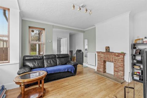 3 bedroom semi-detached house for sale, Hughenden Avenue, High Wycombe HP13
