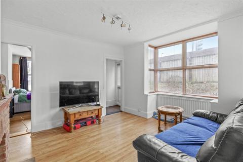 3 bedroom semi-detached house for sale, Hughenden Avenue, High Wycombe HP13