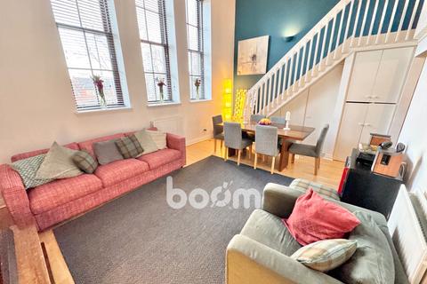 2 bedroom ground floor maisonette for sale, Buccleuch Street, Glasgow