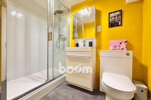 2 bedroom ground floor maisonette for sale, Buccleuch Street, Glasgow