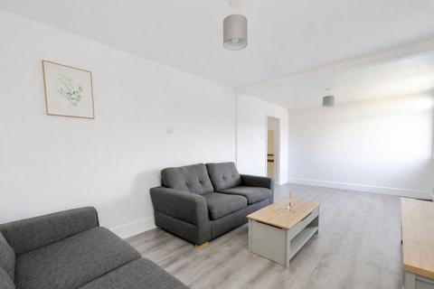 3 bedroom end of terrace house to rent, Aberdare Road, Middlesbrough, TS6