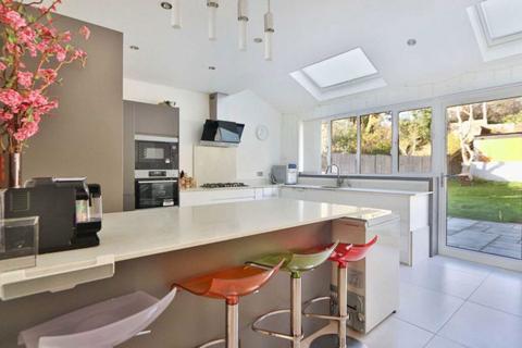 undefined, Ullswater Crescent, London SW15