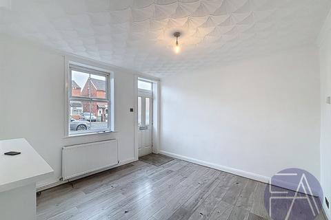 2 bedroom semi-detached house for sale, Southport, Merseyside PR9