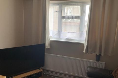1 bedroom flat to rent, Mildmay Road, Stevenage