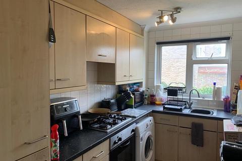 1 bedroom flat to rent, Mildmay Road, Stevenage