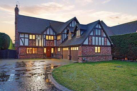 5 bedroom detached house for sale, Homestead Road, Ramsden Bellhouse, Billericay