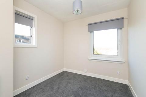 2 bedroom flat to rent, South Gyle Road, Edinburgh,