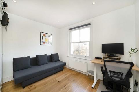 2 bedroom flat to rent, Golborne Road, London W10