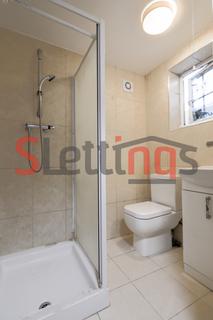 2 bedroom flat to rent, Lond, N12