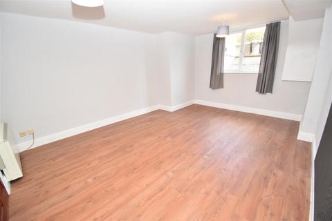 1 bedroom flat to rent, Warwick Place, Leamington Spa