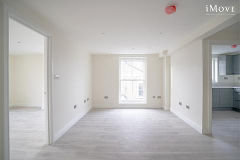 2 bedroom flat to rent, Westow Hill, London SE19