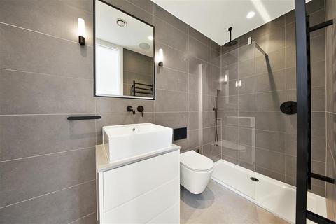 2 bedroom flat to rent, 10 Oberman Road, London NW10
