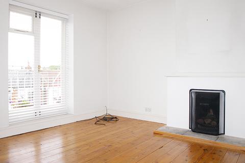 1 bedroom apartment to rent, Wilton Road, London N10