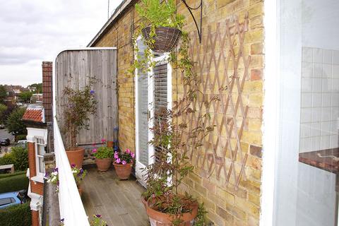 1 bedroom apartment to rent, Wilton Road, London N10