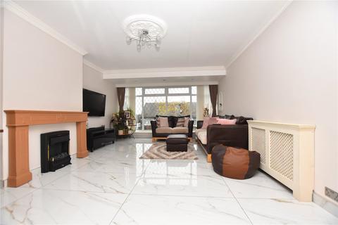 3 bedroom bungalow for sale, Croft House Way, Morley, Leeds, West Yorkshire