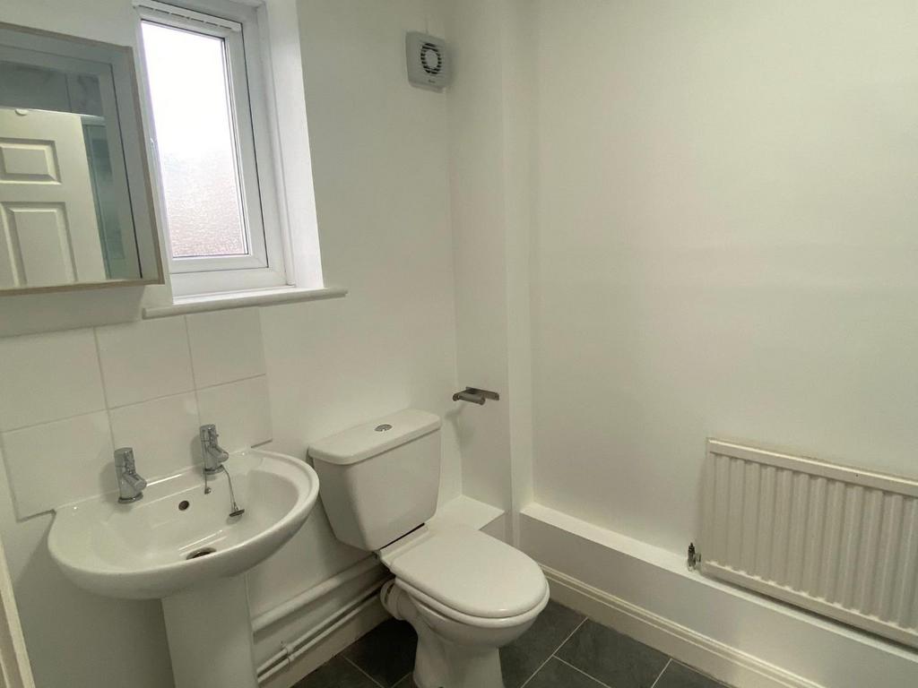 Ensuite 1.jpeg