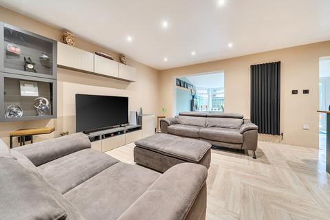 3 bedroom end of terrace house for sale, Nutley, Bracknell, Berkshire