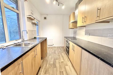 3 bedroom bungalow to rent, Lake Road, Poole, Dorset, BH15