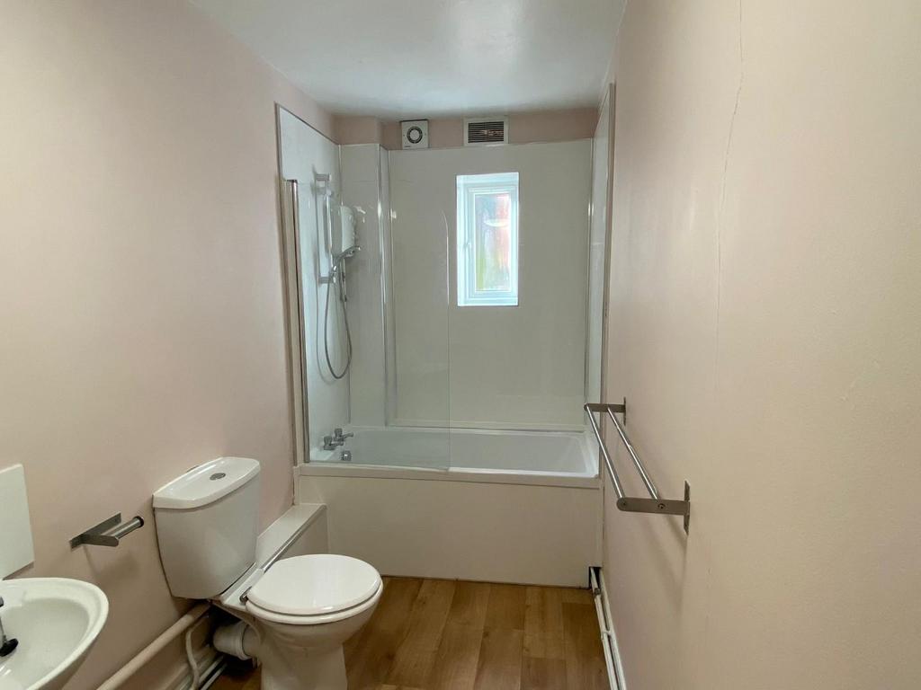 Bathroom .jpg