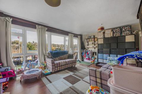 3 bedroom end of terrace house for sale, Challock Close, Biggin HIll TN16