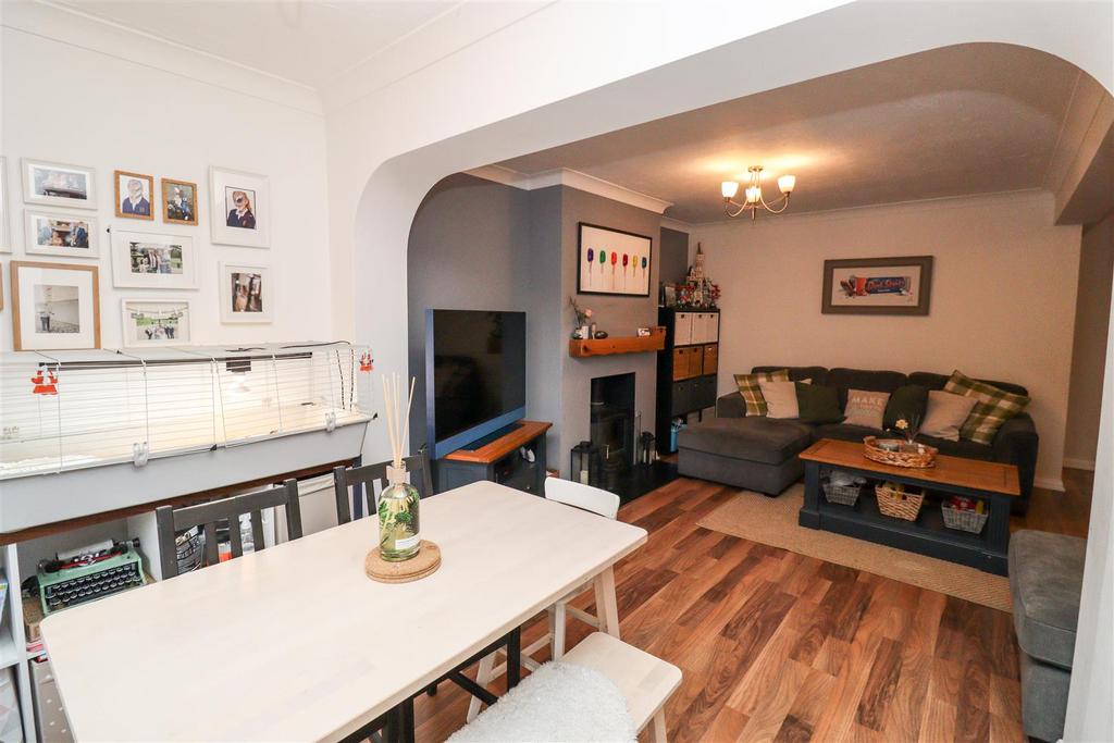 Living/Dining Room