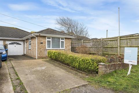 2 bedroom semi-detached bungalow for sale, Cornwall Avenue, Peacehaven