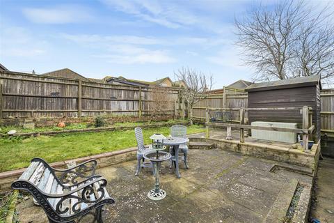2 bedroom semi-detached bungalow for sale, Cornwall Avenue, Peacehaven